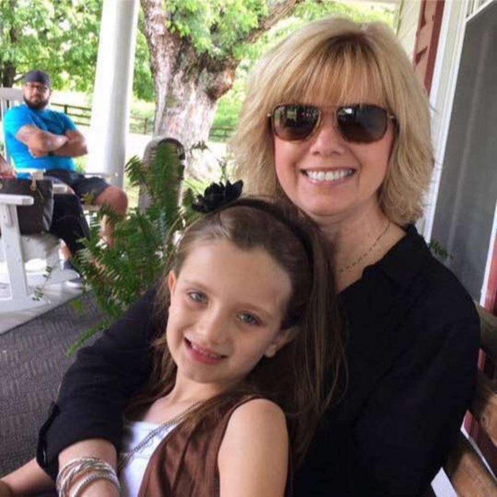 Meet your Posher, Lesa